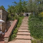 Santa Maria 14, Emma *